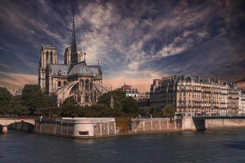notre dame de paris
