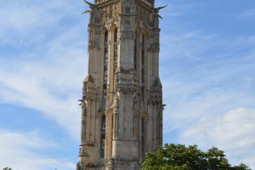 La tour Saint-Jacques