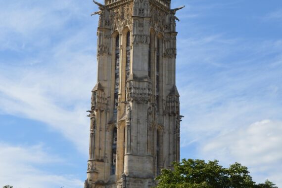 La tour Saint-Jacques