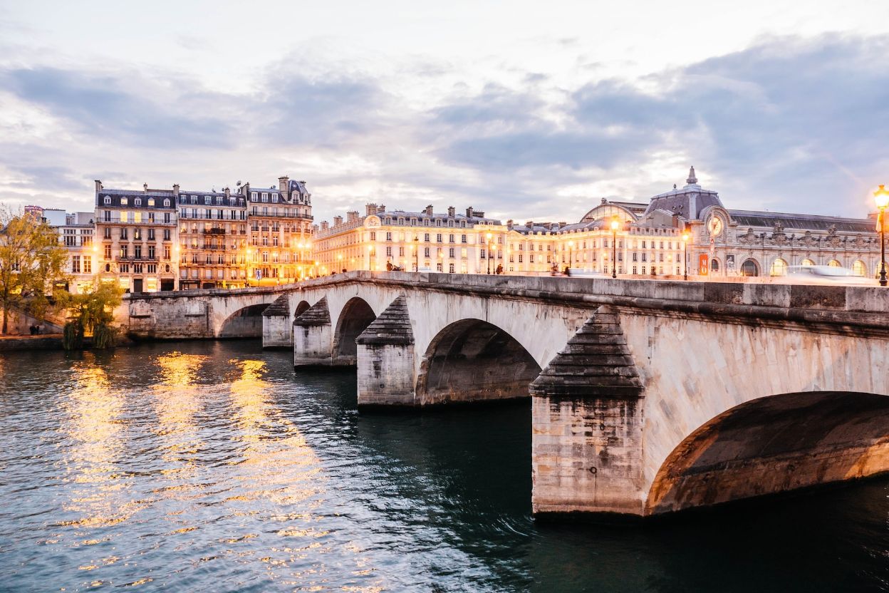 Lune de miel à Paris